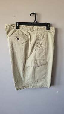 Tommy Bahama Men's Khaki Cotton Blend Cargo Shorts Size 42